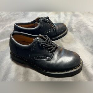 Dr. Marten 8053 Oxford shoe ladies size 7